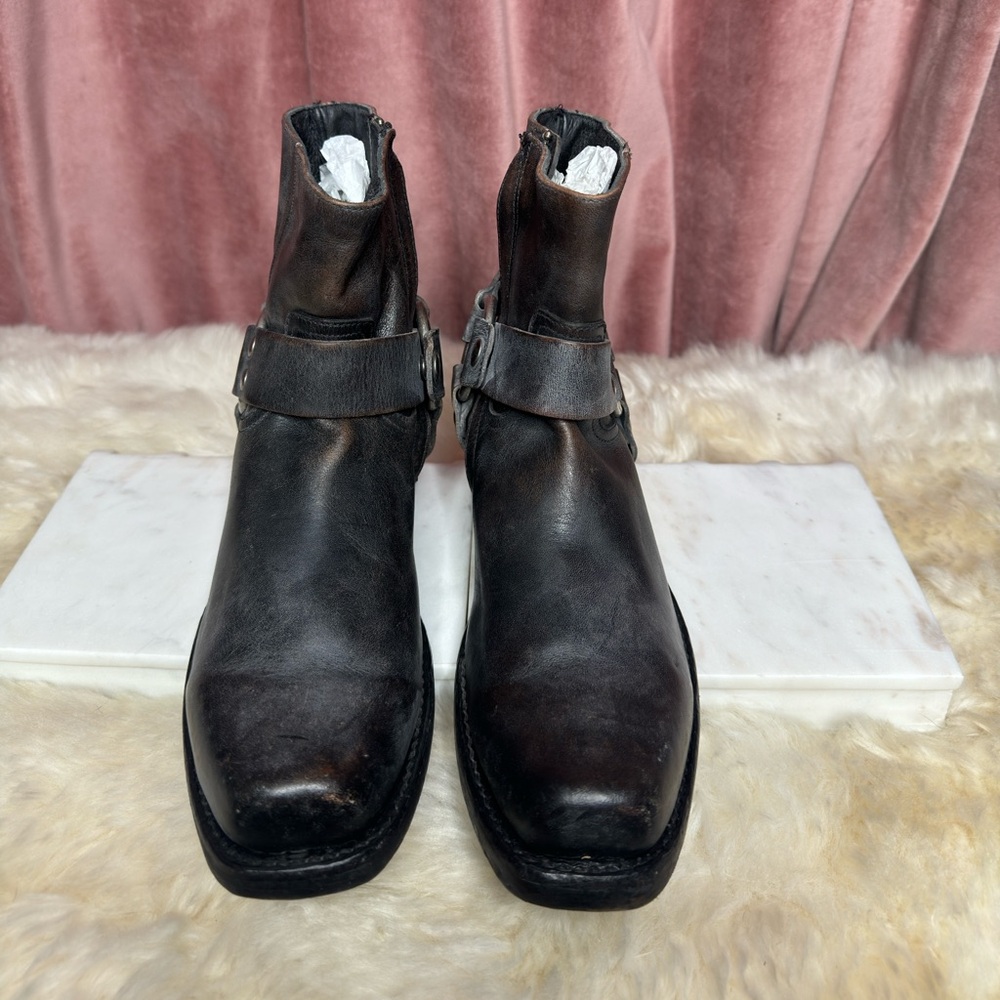 Frye Conway Moto boot. Size 7B - Picture 6 of 9